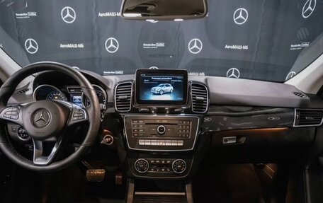 Mercedes-Benz GLE, 2017 год, 4 100 000 рублей, 11 фотография