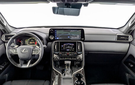 Lexus LX, 2024 год, 27 300 000 рублей, 10 фотография