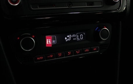 Volkswagen Polo VI (EU Market), 2017 год, 1 195 000 рублей, 11 фотография