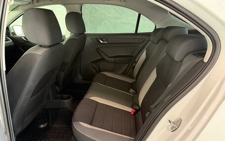 Skoda Rapid I, 2017 год, 1 250 000 рублей, 14 фотография