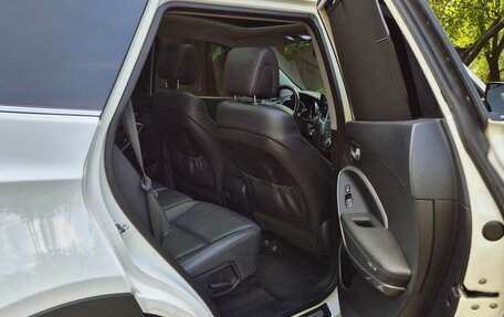 Hyundai Santa Fe III рестайлинг, 2017 год, 2 600 000 рублей, 13 фотография