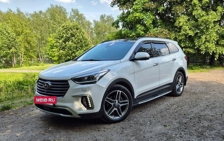 Hyundai Santa Fe III рестайлинг, 2017 год, 2 600 000 рублей, 16 фотография