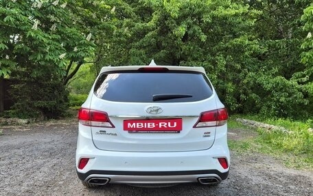 Hyundai Santa Fe III рестайлинг, 2017 год, 2 600 000 рублей, 5 фотография