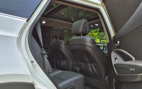 Hyundai Santa Fe III рестайлинг, 2017 год, 2 600 000 рублей, 33 фотография