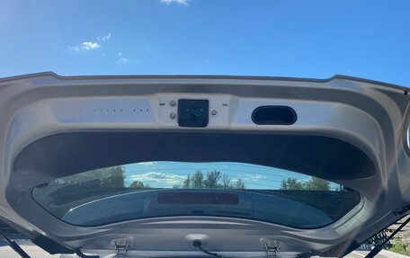 Toyota Ist II, 2004 год, 590 000 рублей, 11 фотография