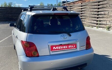 Toyota Ist II, 2004 год, 590 000 рублей, 3 фотография