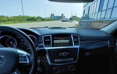 Mercedes-Benz M-Класс, 2013 год, 2 800 000 рублей, 10 фотография