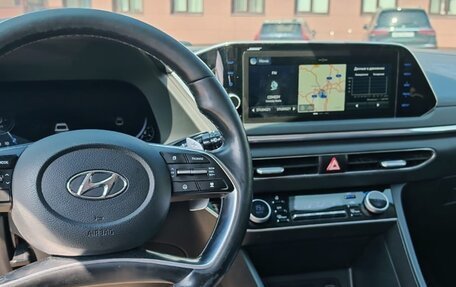 Hyundai Sonata VIII, 2020 год, 1 500 000 рублей, 6 фотография