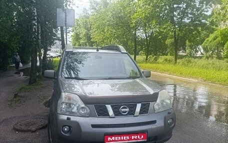 Nissan X-Trail, 2010 год, 1 300 000 рублей, 1 фотография