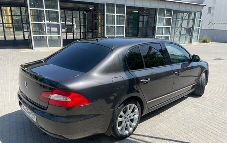 Skoda Superb III рестайлинг, 2010 год, 940 000 рублей, 5 фотография