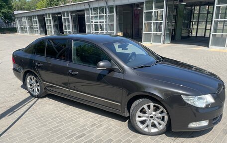 Skoda Superb III рестайлинг, 2010 год, 940 000 рублей, 6 фотография