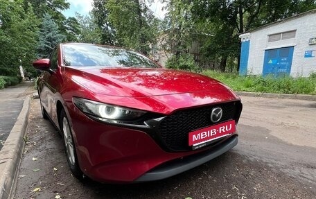 Mazda 3, 2019 год, 2 150 000 рублей, 2 фотография