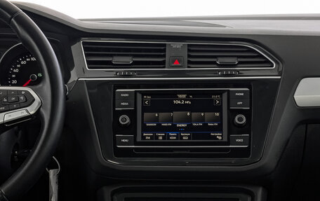Volkswagen Tiguan II, 2021 год, 1 870 000 рублей, 17 фотография