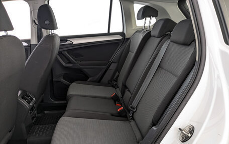 Volkswagen Tiguan II, 2021 год, 1 870 000 рублей, 18 фотография