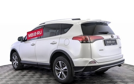 Toyota RAV4, 2019 год, 2 690 000 рублей, 7 фотография
