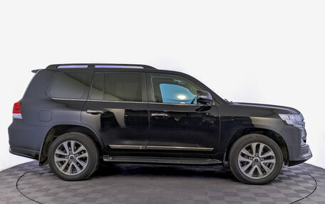 Toyota Land Cruiser 200, 2019 год, 5 700 000 рублей, 4 фотография