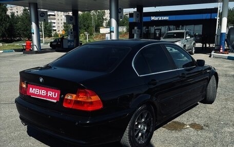 BMW 3 серия, 2002 год, 555 555 рублей, 2 фотография