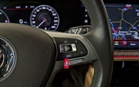 Volkswagen Touareg III, 2019 год, 4 900 000 рублей, 27 фотография