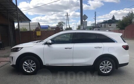 KIA Sorento III Prime рестайлинг, 2019 год, 2 830 000 рублей, 3 фотография