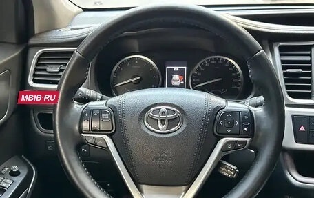 Toyota Highlander III, 2021 год, 2 610 000 рублей, 14 фотография