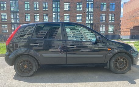 Ford Fiesta, 2007 год, 290 000 рублей, 3 фотография