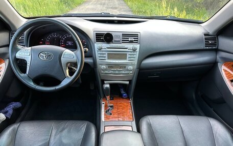 Toyota Camry, 2009 год, 1 800 000 рублей, 7 фотография