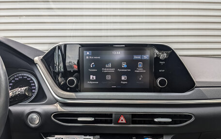 Hyundai Sonata VIII, 2021 год, 2 700 000 рублей, 15 фотография