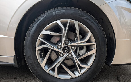 Hyundai Sonata VIII, 2021 год, 2 700 000 рублей, 18 фотография