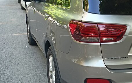 KIA Sorento II рестайлинг, 2019 год, 1 600 000 рублей, 24 фотография