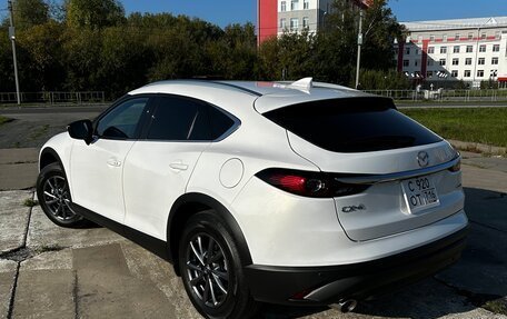 Mazda CX-4, 2023 год, 3 650 000 рублей, 3 фотография