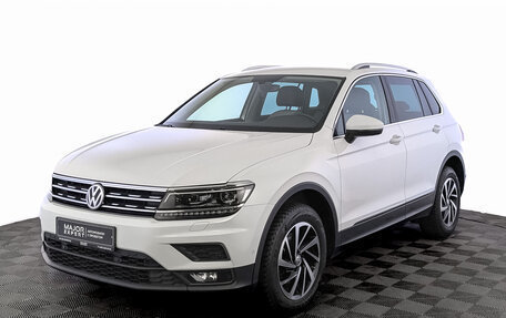 Volkswagen Tiguan II, 2018 год, 3 160 000 рублей, 1 фотография