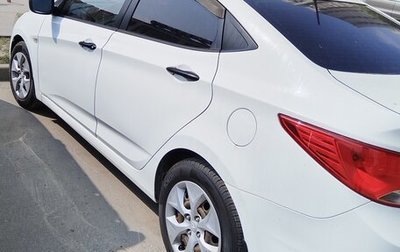 Hyundai Solaris II рестайлинг, 2014 год, 700 000 рублей, 1 фотография