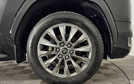 Toyota Land Cruiser, 2021 год, 10 790 000 рублей, 30 фотография