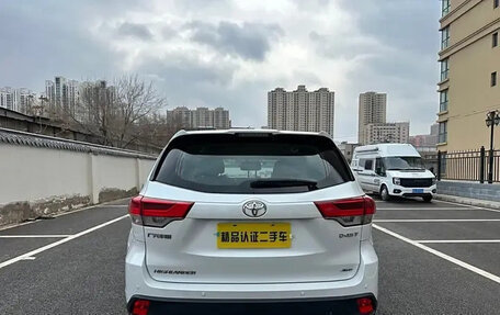 Toyota Highlander III, 2021 год, 2 650 000 рублей, 7 фотография