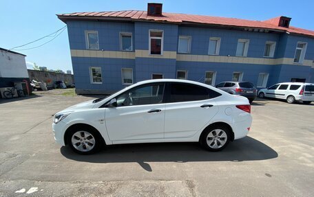Hyundai Solaris II рестайлинг, 2015 год, 1 200 000 рублей, 5 фотография