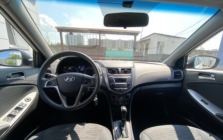Hyundai Solaris II рестайлинг, 2015 год, 1 200 000 рублей, 11 фотография
