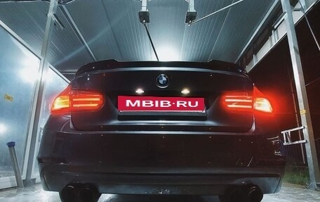 BMW 3 серия, 2014 год, 1 800 000 рублей, 13 фотография