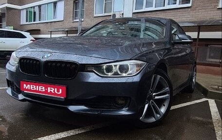 BMW 3 серия, 2014 год, 1 800 000 рублей, 8 фотография