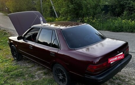 Toyota Carina, 1992 год, 150 000 рублей, 5 фотография