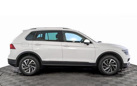 Volkswagen Tiguan II, 2018 год, 3 160 000 рублей, 4 фотография
