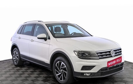 Volkswagen Tiguan II, 2018 год, 3 160 000 рублей, 3 фотография