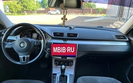 Volkswagen Passat B7, 2011 год, 1 100 000 рублей, 8 фотография