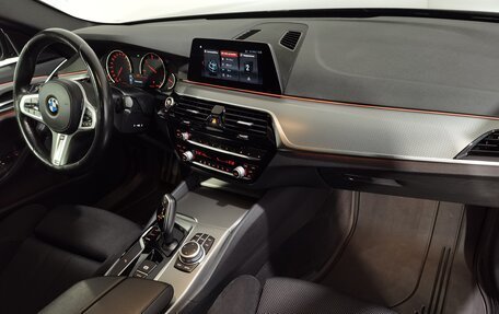 BMW 5 серия, 2020 год, 3 490 000 рублей, 10 фотография