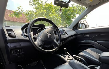 Mitsubishi Outlander III рестайлинг 3, 2007 год, 1 400 000 рублей, 7 фотография