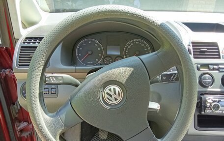 Volkswagen Touran III, 2010 год, 520 000 рублей, 32 фотография