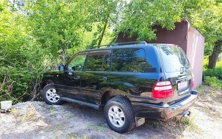 Toyota Land Cruiser 100 рестайлинг 2, 2003 год, 1 250 000 рублей, 4 фотография