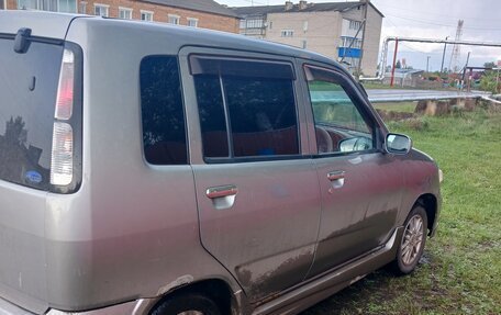 Nissan Cube II, 2001 год, 295 000 рублей, 4 фотография