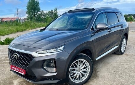 Hyundai Santa Fe IV, 2018 год, 3 136 000 рублей, 1 фотография
