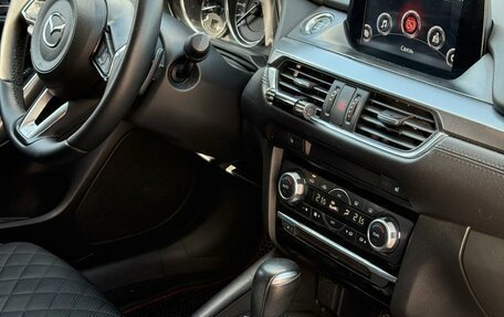 Mazda 6, 2016 год, 2 000 000 рублей, 9 фотография