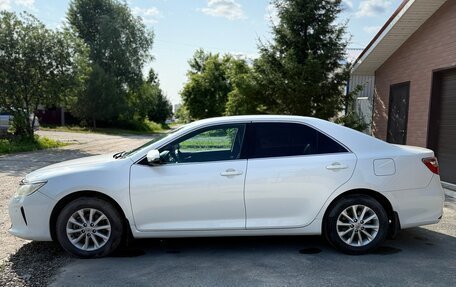 Toyota Camry, 2016 год, 1 950 000 рублей, 2 фотография